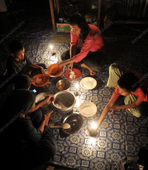 SK11_27062013_MAKAN