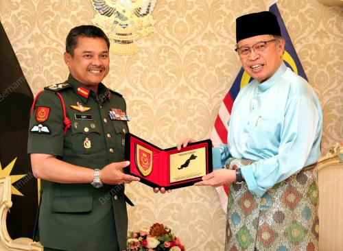 TAN SRI ABANG JOHARI TUN OPENG