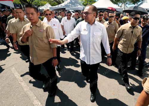 DATUK SERI ANWAR IBRAHIM