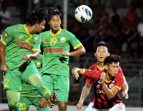 SK11_29032013_LIGA_PREMIER