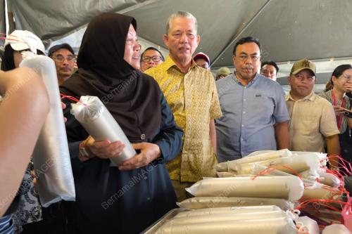 DATUK SERI FADILLAH YUSOF
