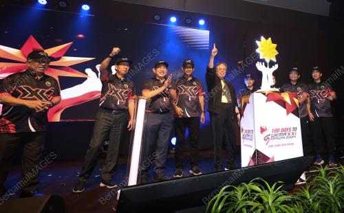 TAN SRI ABANG JOHARI TUN OPENG