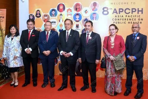 TAN SRI ABANG JOHARI TUN OPENG