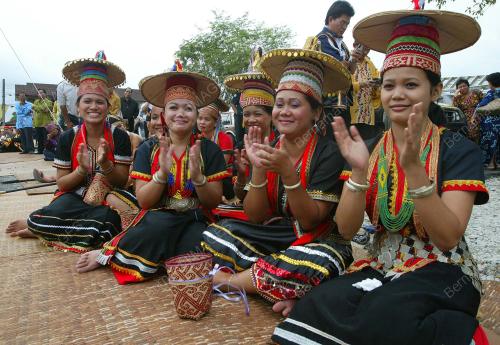 MASYARAKAT BIDAYUH