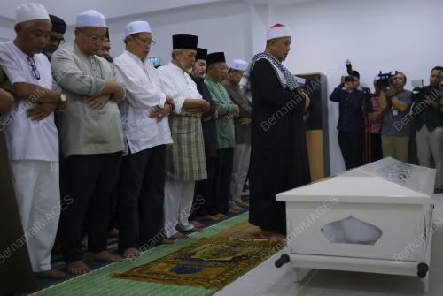 ALLAHYARHAM DATUK TALIB ZULPILIP