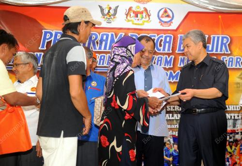 SK12_19022016_PASCA_BANJIR