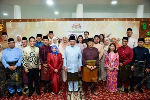 DATUK SERI ANWAR IBRAHIM