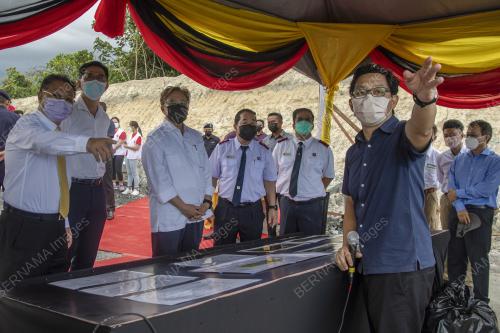 TAN SRI ABANG JOHARI TUN OPENG