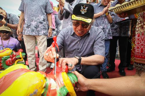 TAN SRI ABANG JOHARI TUN OPENG