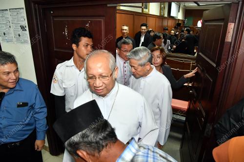 SK12_26022018_KELUAR_AGAMA_BN20182250019