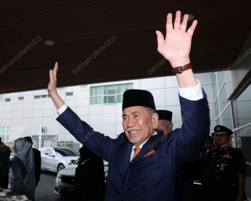 TUN DR WAN JUNAIDI TUANKU JAAFAR