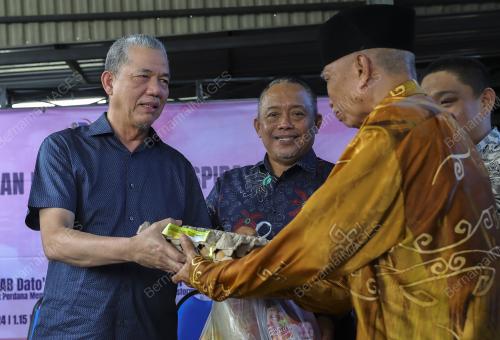 DATUK SERI FADILLAH YUSOF