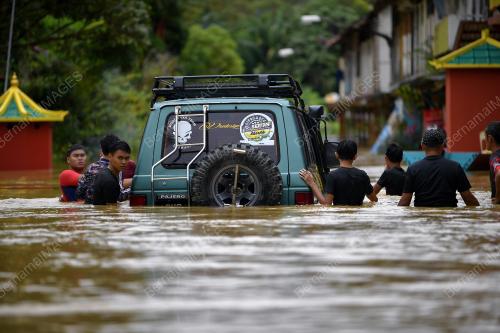 TINJAUAN BANJIR