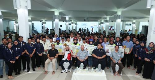 DATUK SERI FADILLAH YUSOF