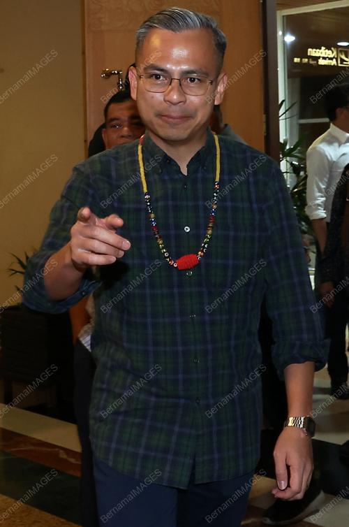 FAHMI FADZIL