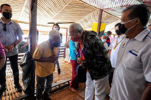 TAN SRI ANNUAR MUSA