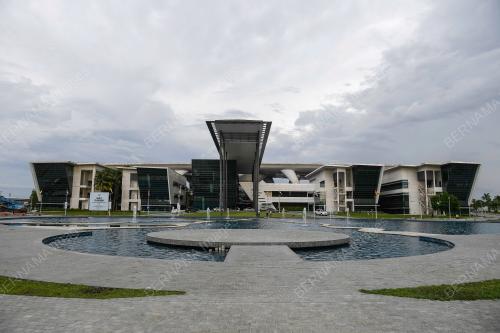 UNIVERSITI TEKNOLOGI SARAWAK