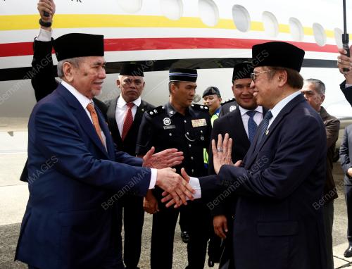 TUN DR WAN JUNAIDI TUANKU JAAFAR