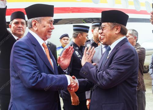 TUN DR WAN JUNAIDI TUANKU JAAFAR