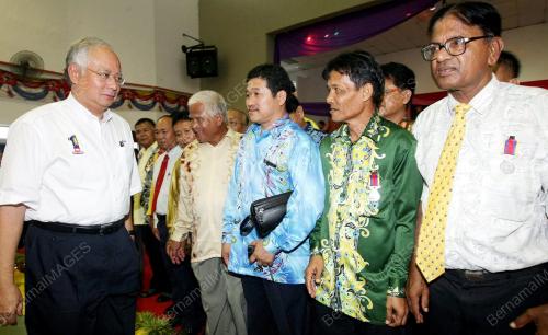 MOHD NAJIB TUN ABDUL RAZAK