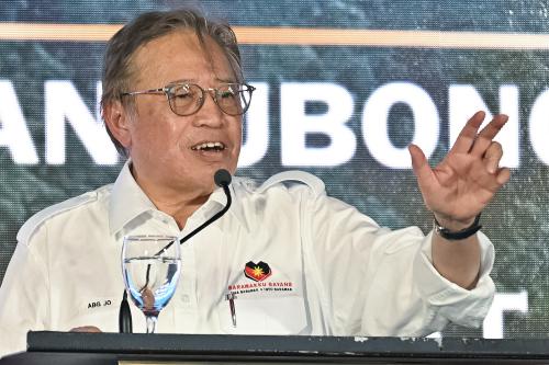 TAN SRI ABANG JOHARI TUN OPENG