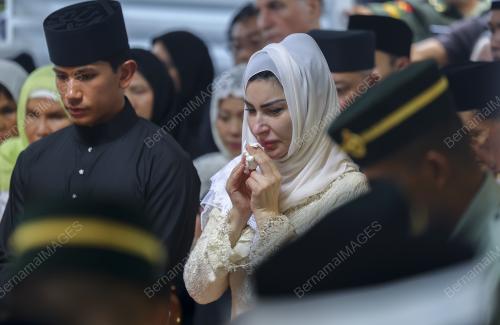 ALLAHYARHAM TUN ABDUL TAIB MAHMUD