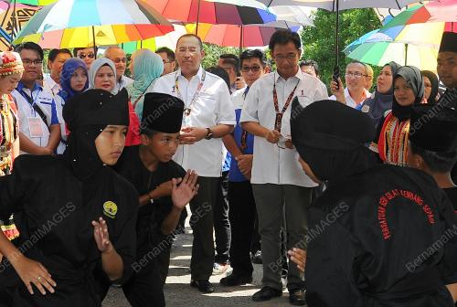 SK15_24042016_JOHARI_PI1M