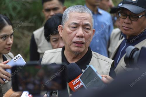 DATUK SERI FADILLAH YUSOF