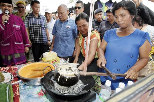 SK15_31052015_KUIH_TEPUNG