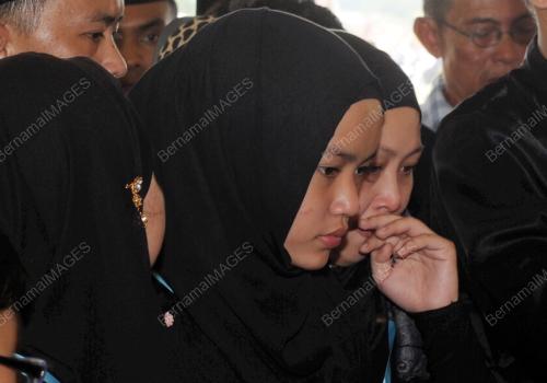 SK16_09092014_MH17_SEMADI