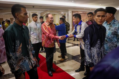 DATUK SERI ANWAR IBRAHIM