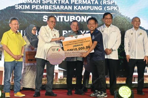 TAN SRI ABANG JOHARI TUN OPENG