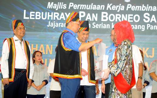 SK16_13032016_PAN_BORNEO
