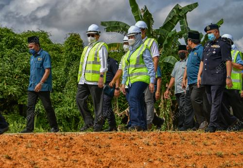 TAN SRI ABANG JOHARI TUN OPENG