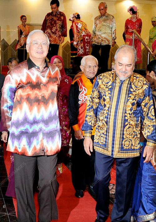 MOHD NAJIB TUN ABDUL RAZAK