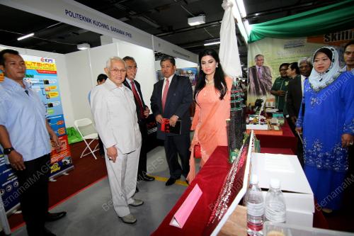 SK17_10122012_CM_KERJAYA