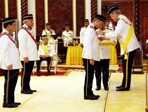 TUN DR WAN JUNAIDI TUANKU JAAFAR