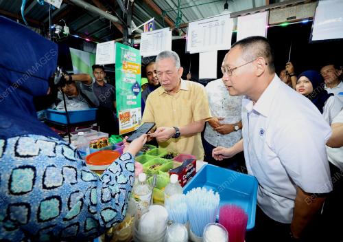 DATUK SERI FADILLAH YUSOF