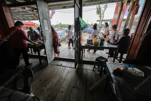 DAERAH LINGGA SRI AMAN
