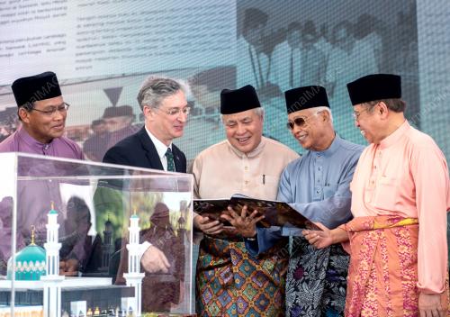 TAN SRI ABANG JOHARI TUN OPENG