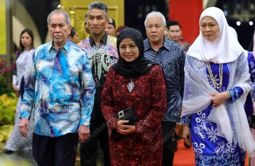 RAJA PERMAISURI AGONG RAJA ZARITH SOFIAH