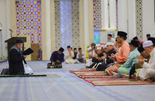 TAN SRI ABANG JOHARI TUN OPENG