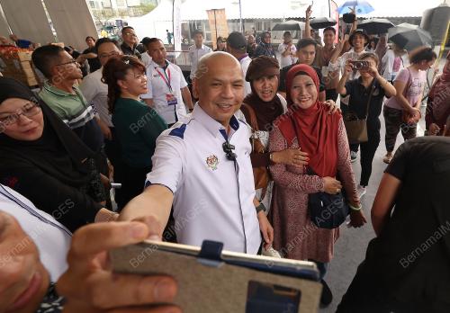 DATUK ARMIZAN MOHD ALI