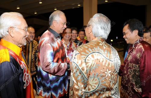 MOHD NAJIB TUN ABDUL RAZAK