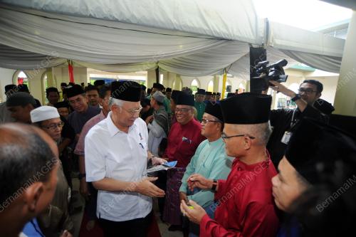 SK19_01052015_PM_MASJID