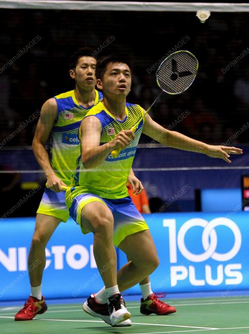 SK19_05042017_BADMINTON