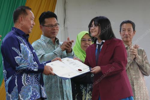 DATU DR AZHAR AHMAD