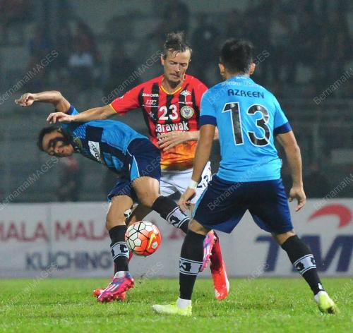 SK19_12092015_SARAWAK_ATM