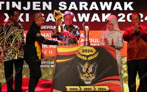 TAN SRI ABANG JOHARI TUN OPENG