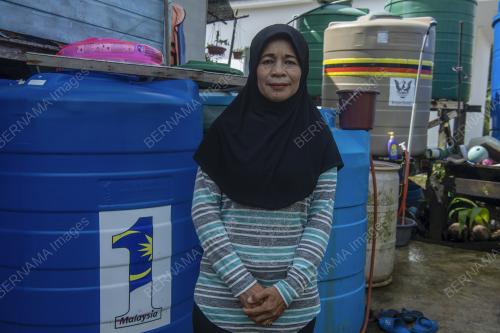 JALIA JOHARI